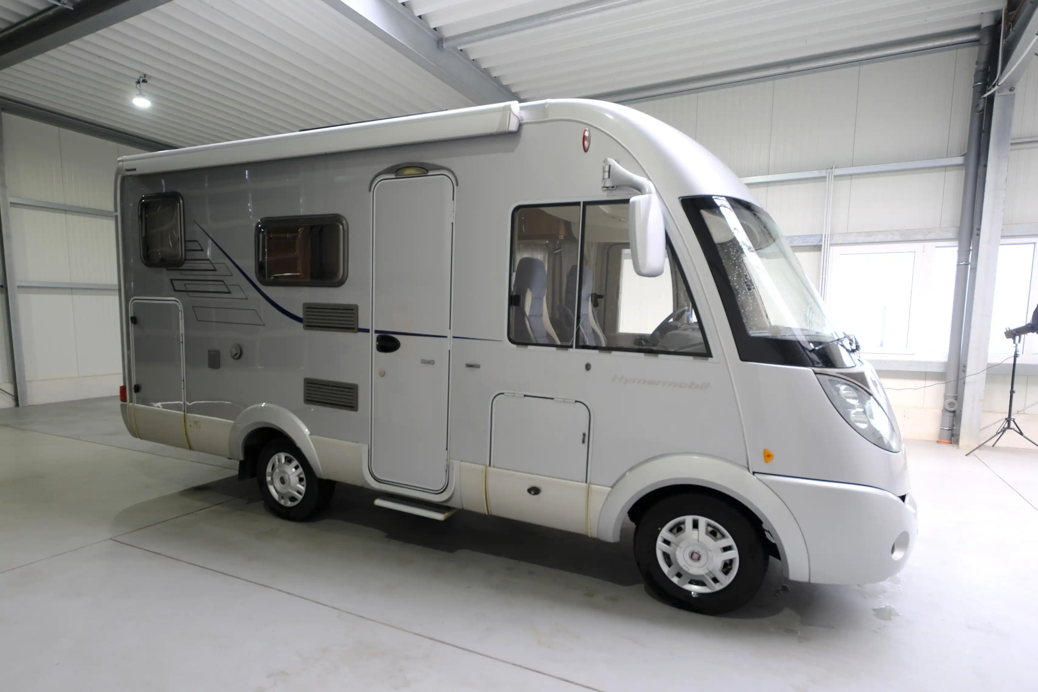 HYMER-ERIBA B 504 CL